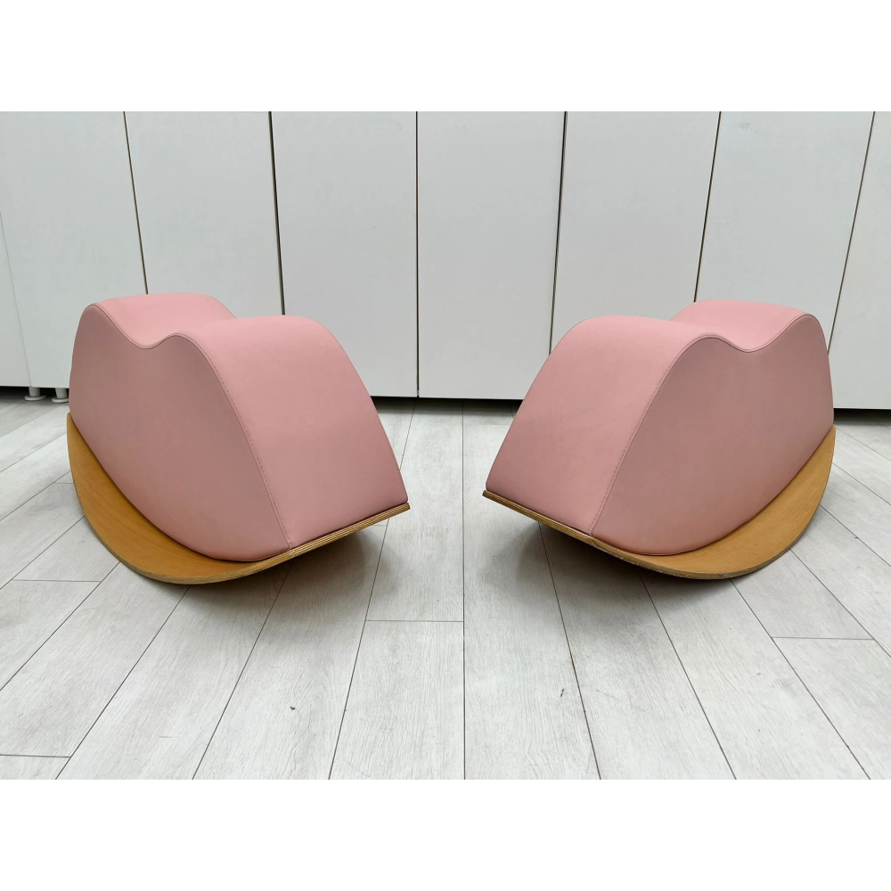 Nurus Lıps Puf Koltuk 