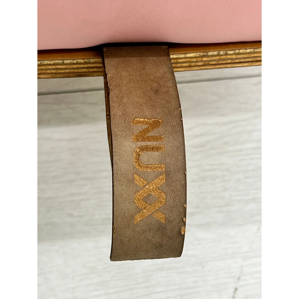 Nurus Lıps Puf Koltuk 