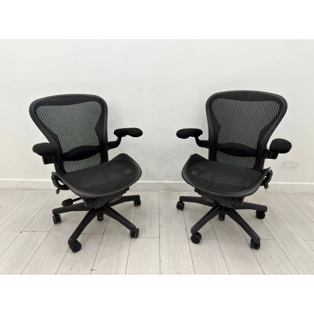 HERMAN MİLLER AERON B SİZE YÖNETİCİ ÇALIŞMA KOLTUĞU