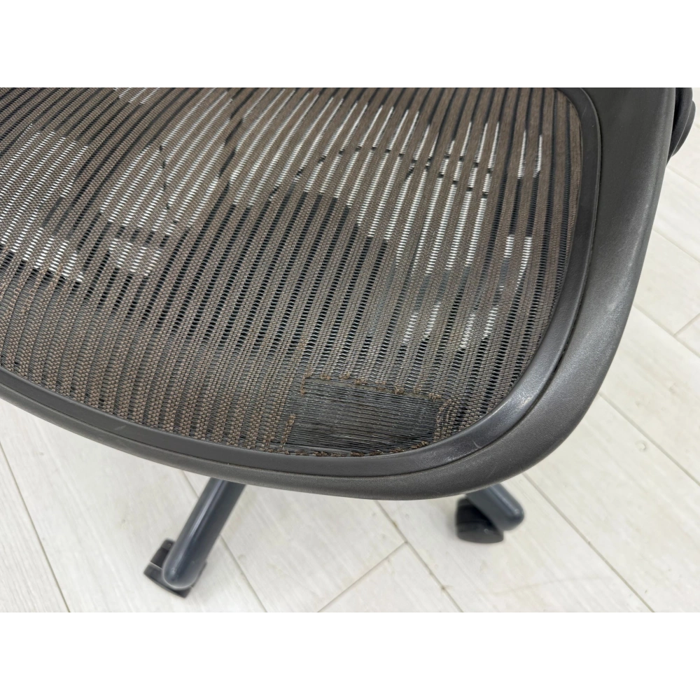 HERMAN MİLLER AERON B SİZE YÖNETİCİ ÇALIŞMA KOLTUĞU