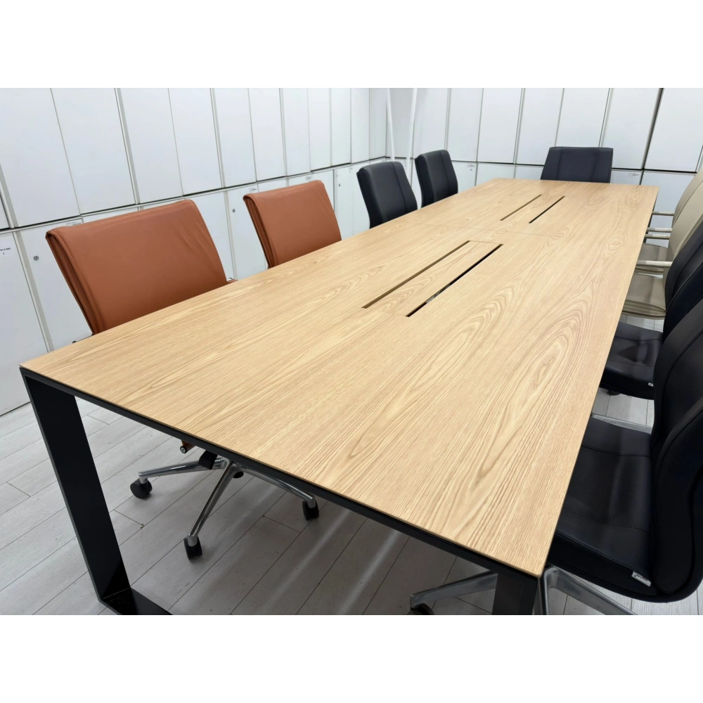 Nurus 8 Kişilik Meşe Kaplama Ofis Toplantı Masası