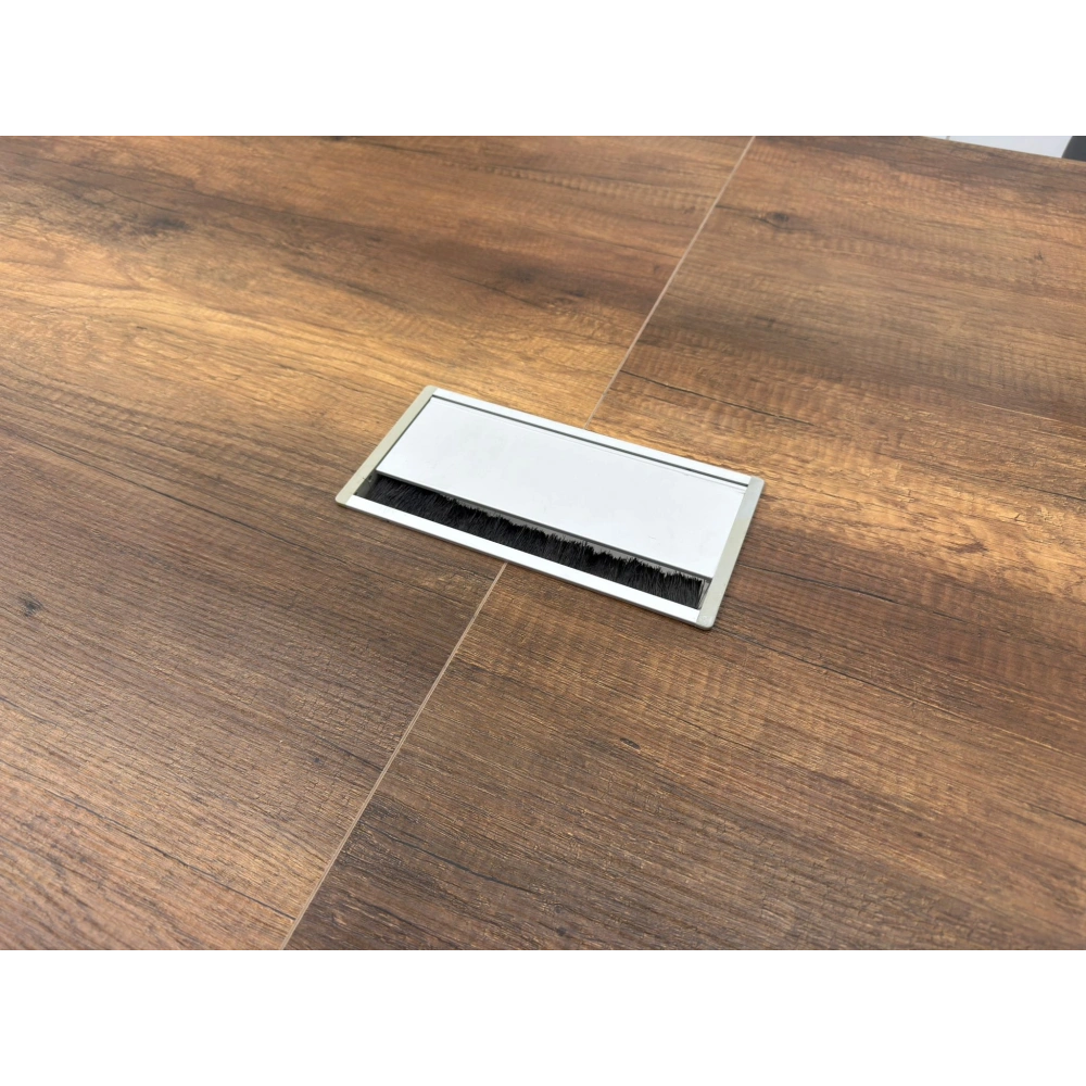 8 Kişilik Dataportlu Toplantı Masası