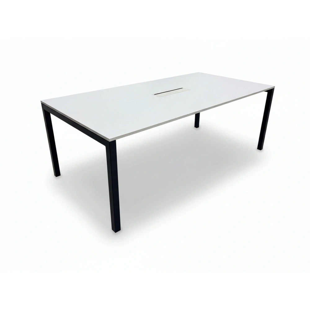 Beyaz Dataportlu 8 Kişilik Toplantı Masası