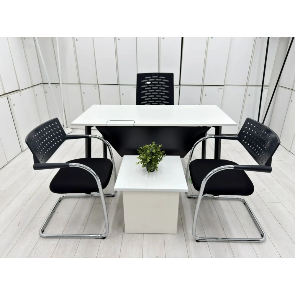 Beyaz Dataportlu Ofis Çalışma Masası - M4730