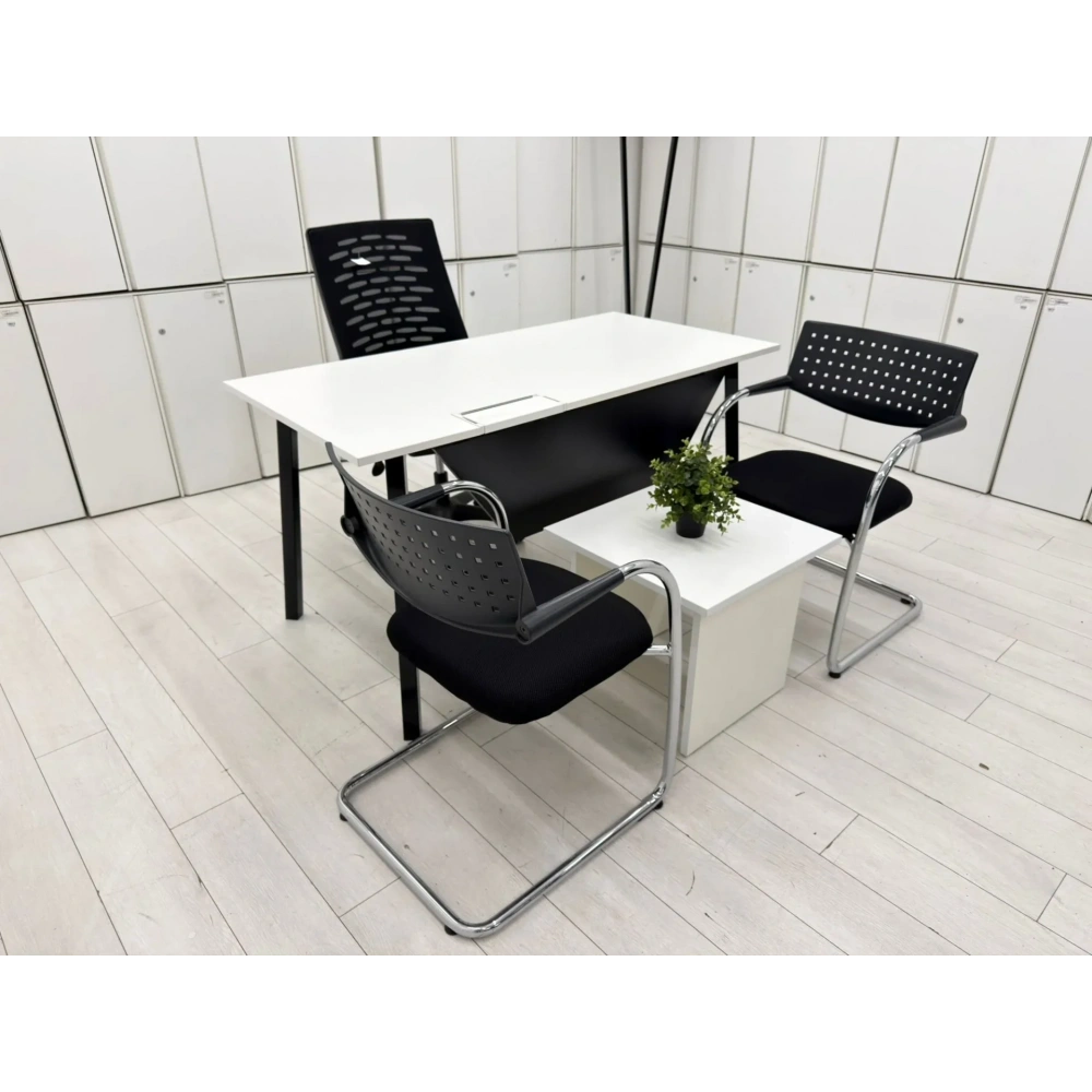 Beyaz Dataportlu Ofis Çalışma Masası - M4730