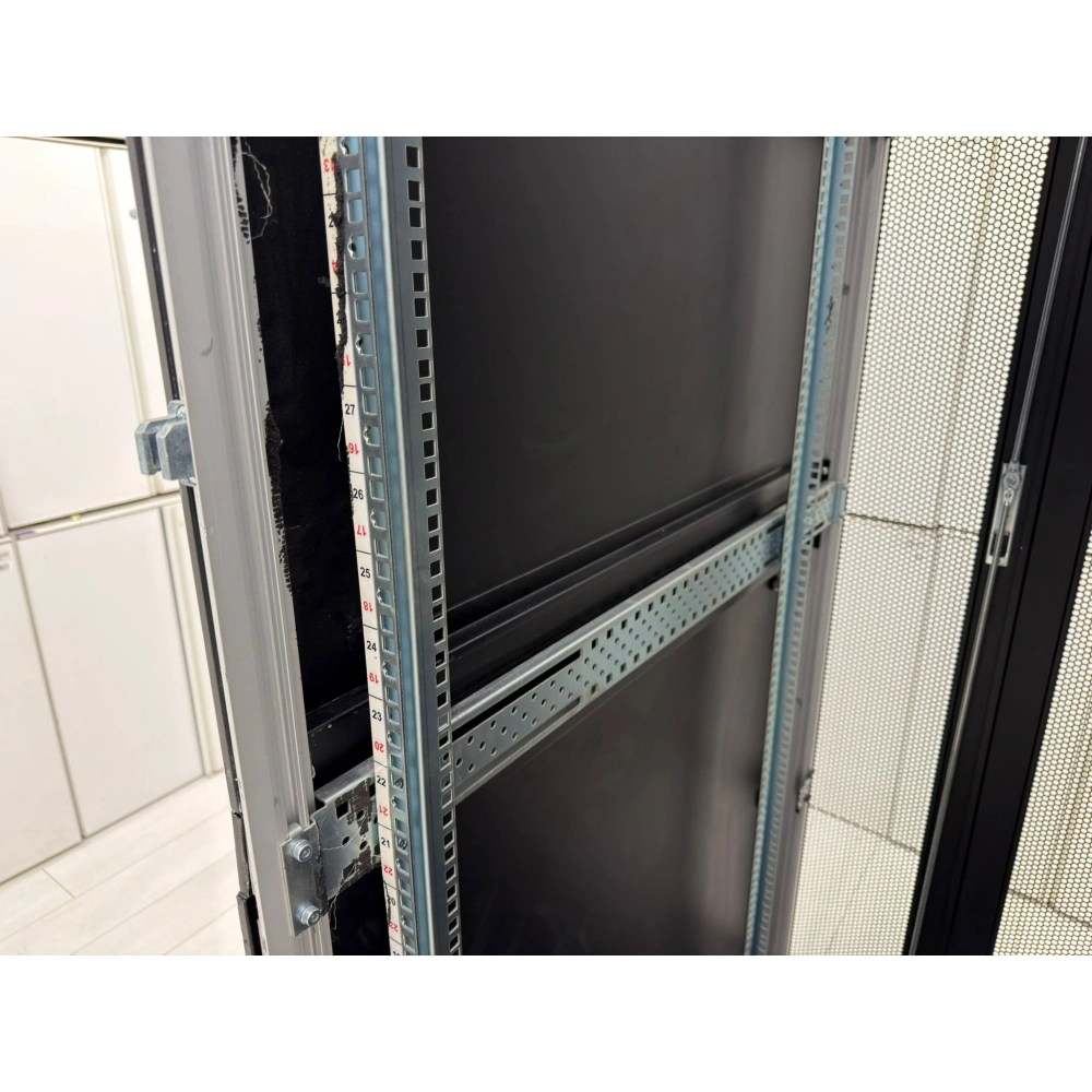 Canovate Sunucu Kabini Server Kabini