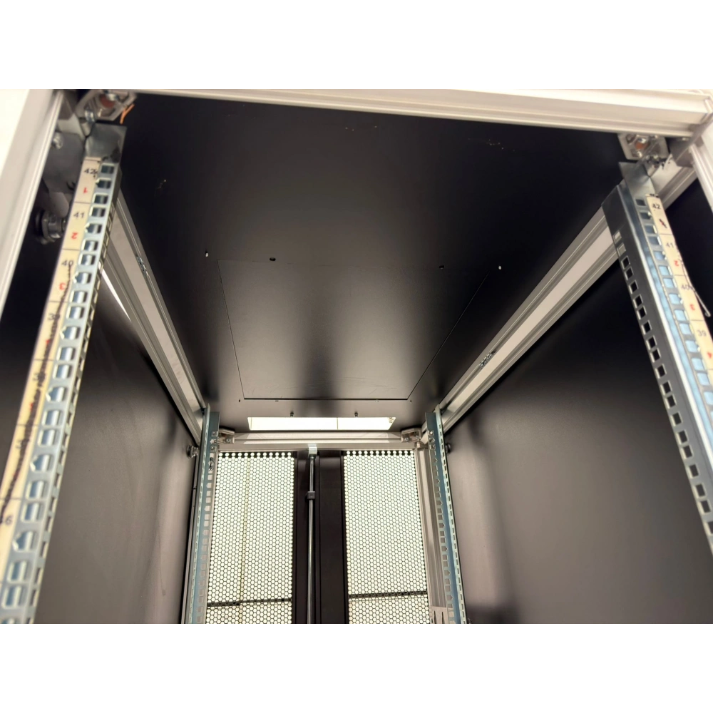 Canovate Sunucu Kabini Server Kabini