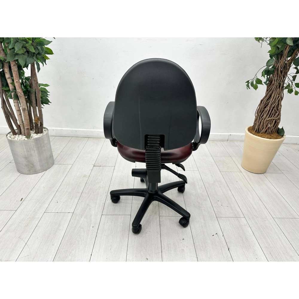 Çift Mekanizmalı Deri Çalışma Koltuğu