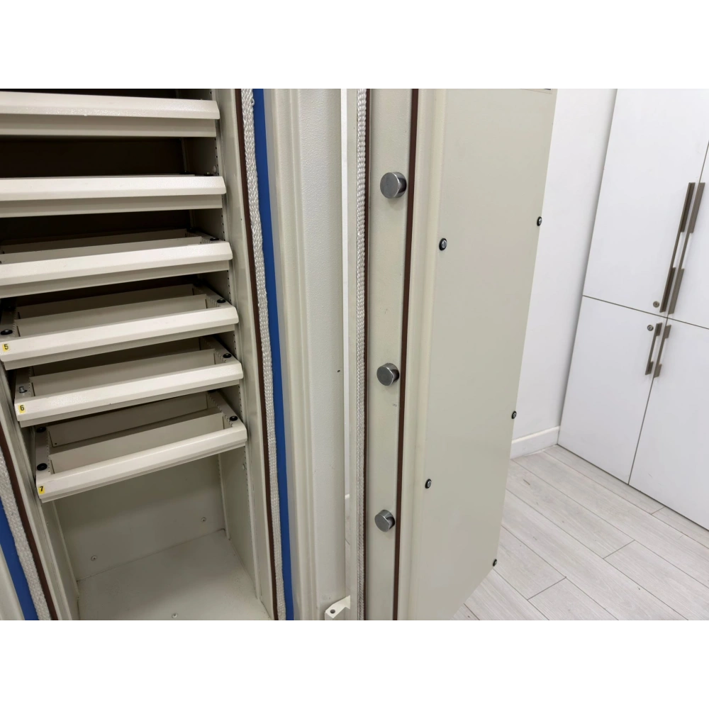 Data Veri Saklama Kasası Para Saklama Kasası