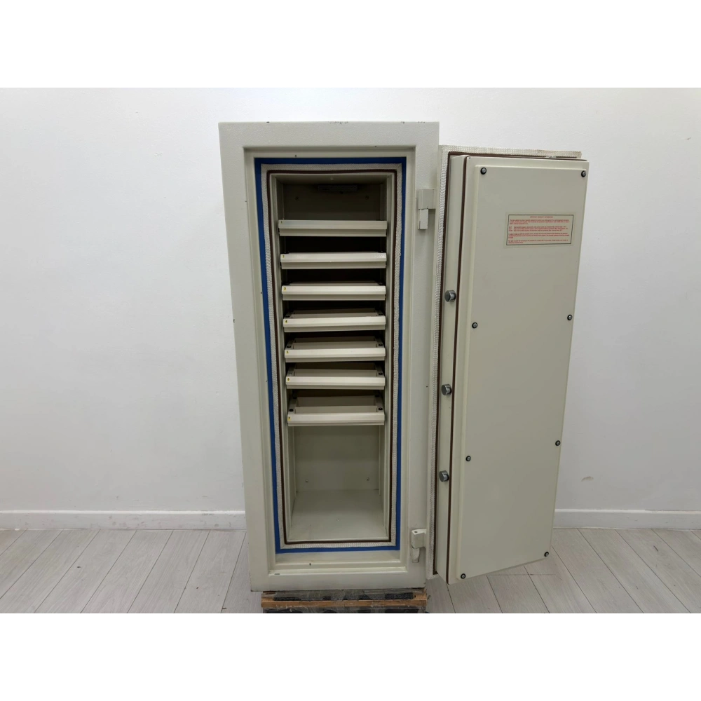 Data Veri Saklama Kasası Para Saklama Kasası