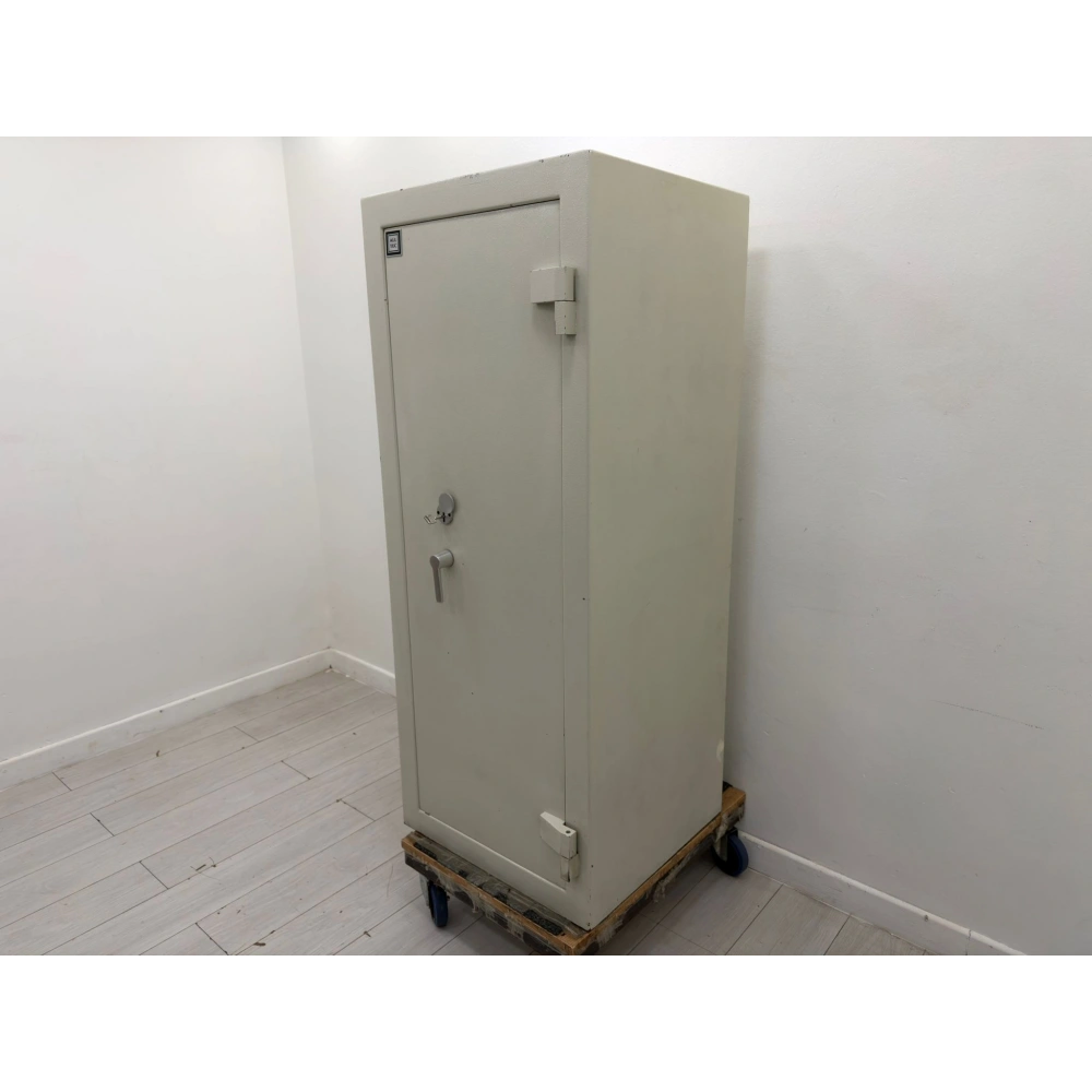 Data Veri Saklama Kasası Para Saklama Kasası