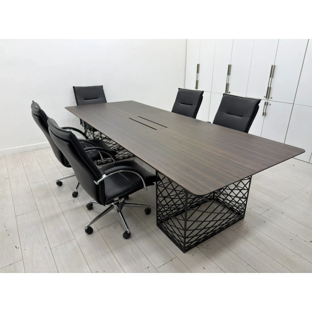 DATAPORTLU NURUS 6 KİŞİLİK TOPLANTI MASASI - M4755