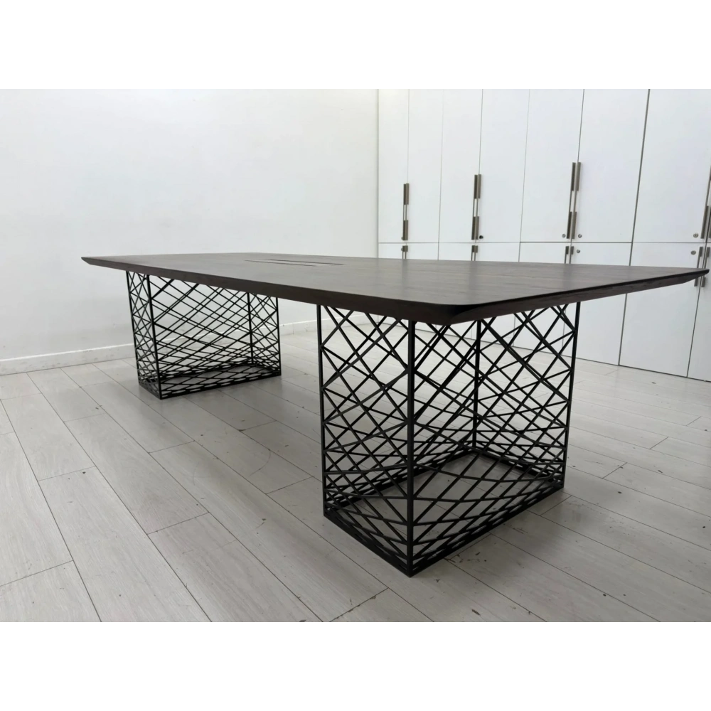 DATAPORTLU NURUS 6 KİŞİLİK TOPLANTI MASASI - M4755