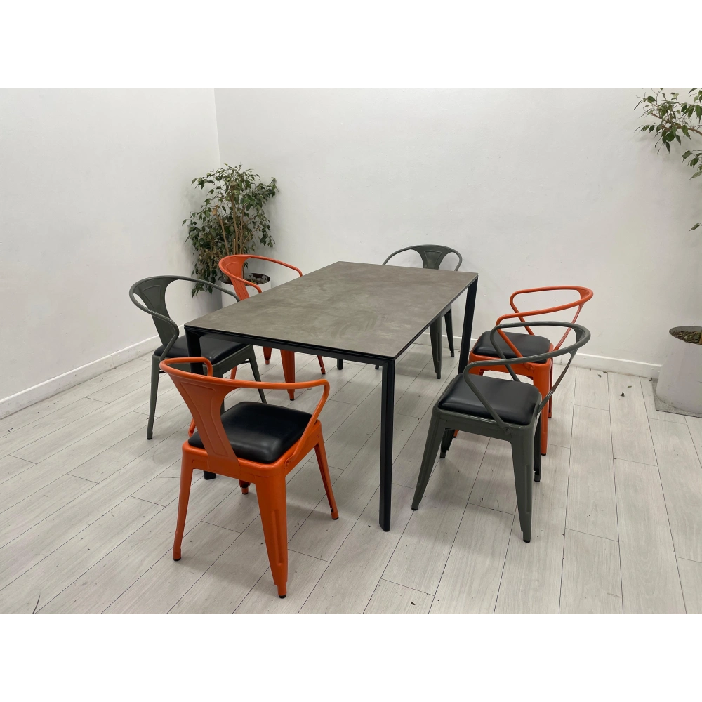 Demir Ayaklı Cam Vemermer Toplantı Masası