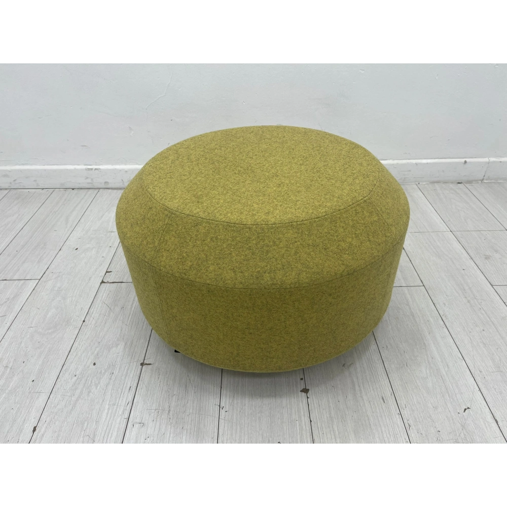 Derin Marka Yuvarlak Puf Bekleme Koltuğu