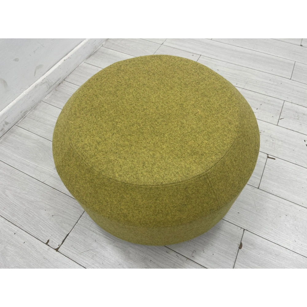 Derin Marka Yuvarlak Puf Bekleme Koltuğu