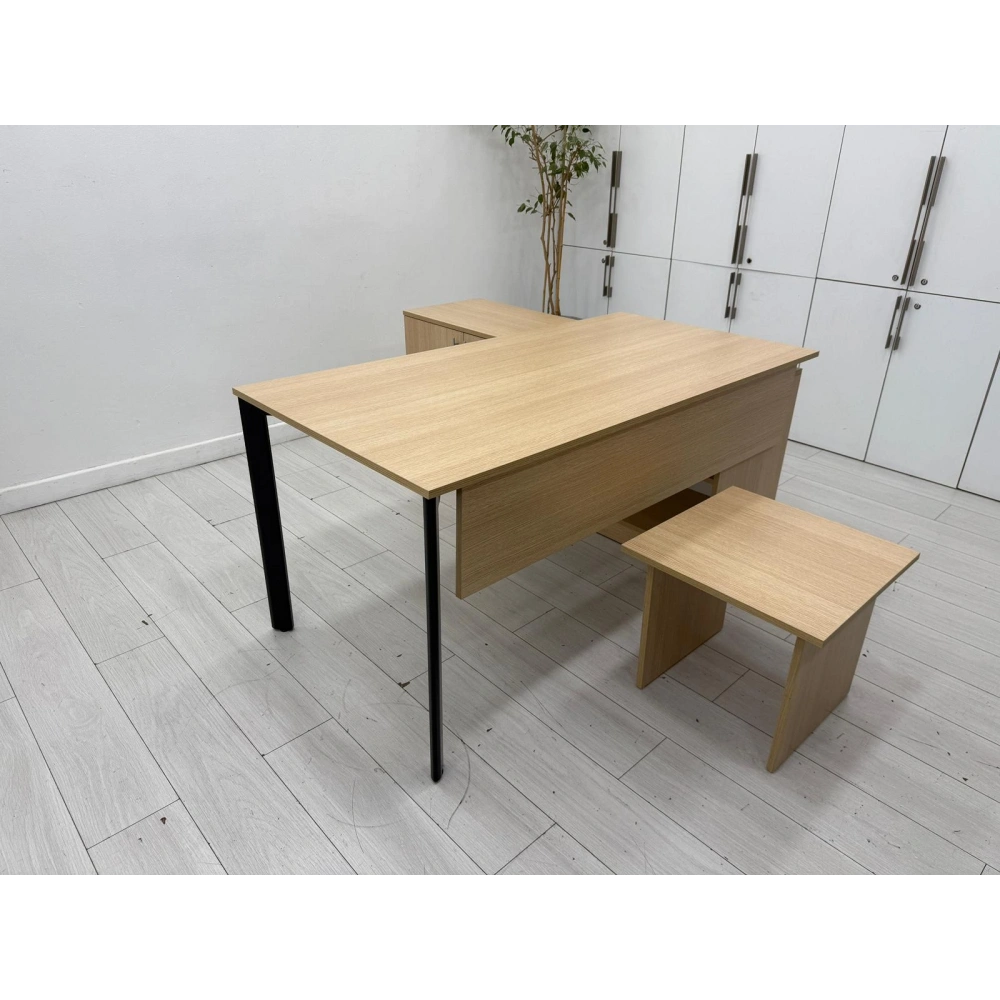 Etajerli Çalışma Masası Yönetici Masa Takımı