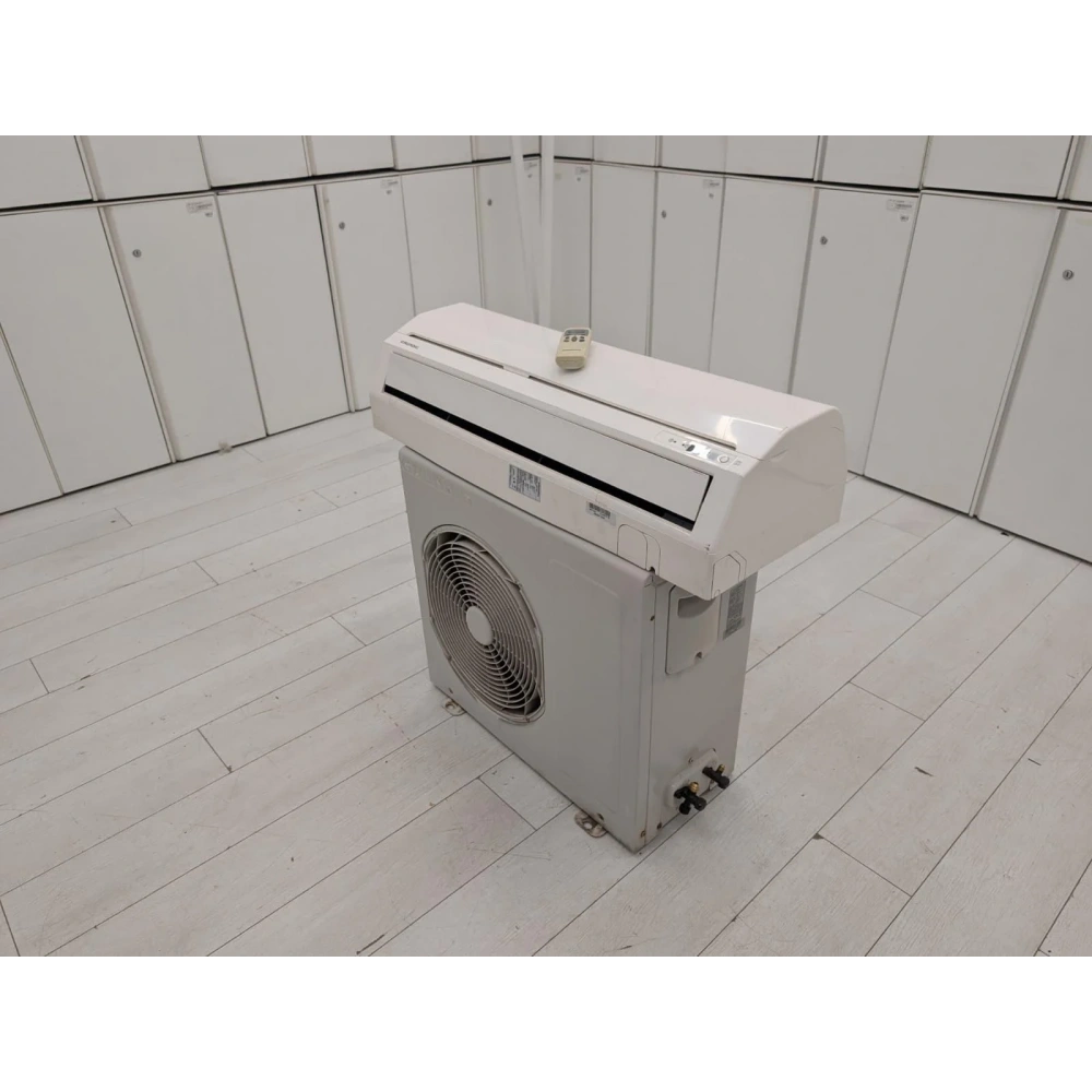 Grundıg 9.000 BTU Duvar Tipi Klima On/Off - M4971