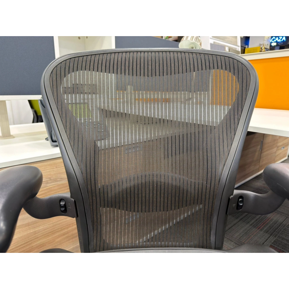 Herman Miller Aeron B Size Yönetici Çalışma Koltuğu