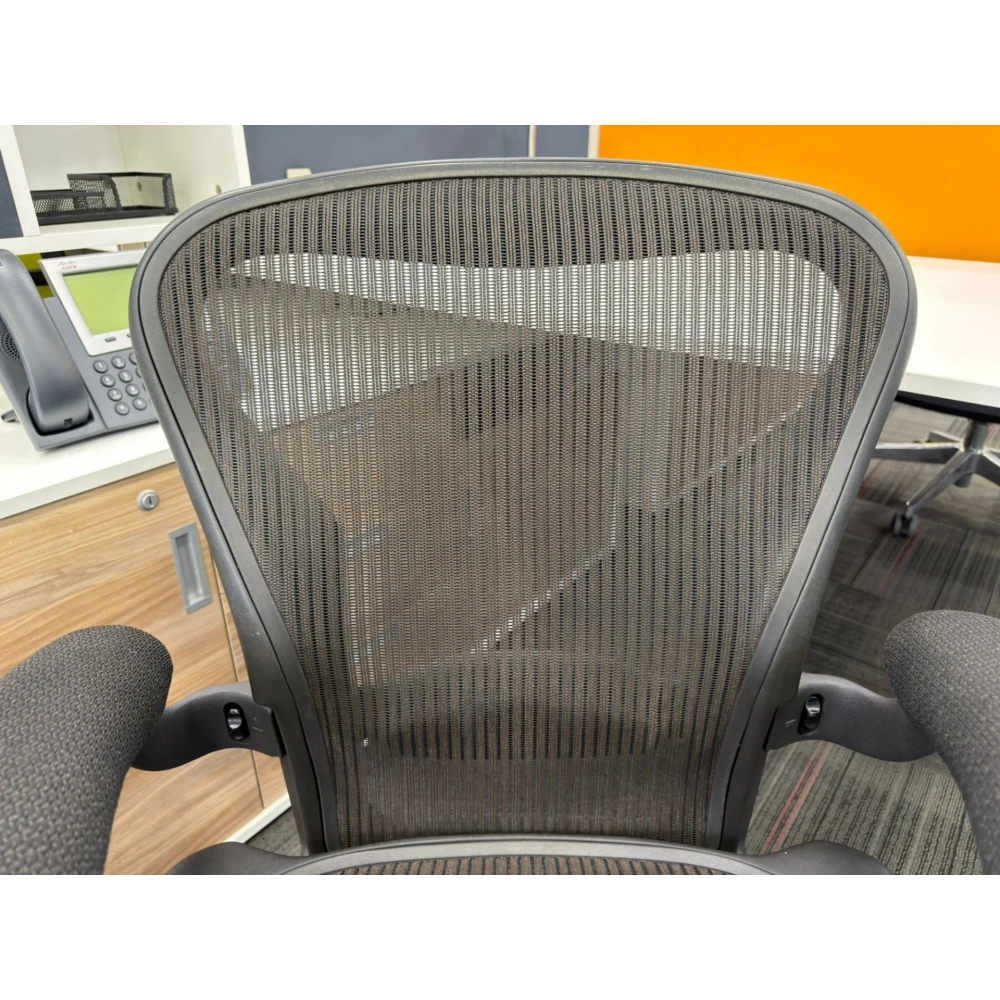 Herman Miller Aeron B Size Yönetici Çalışma Koltuğu - M4691