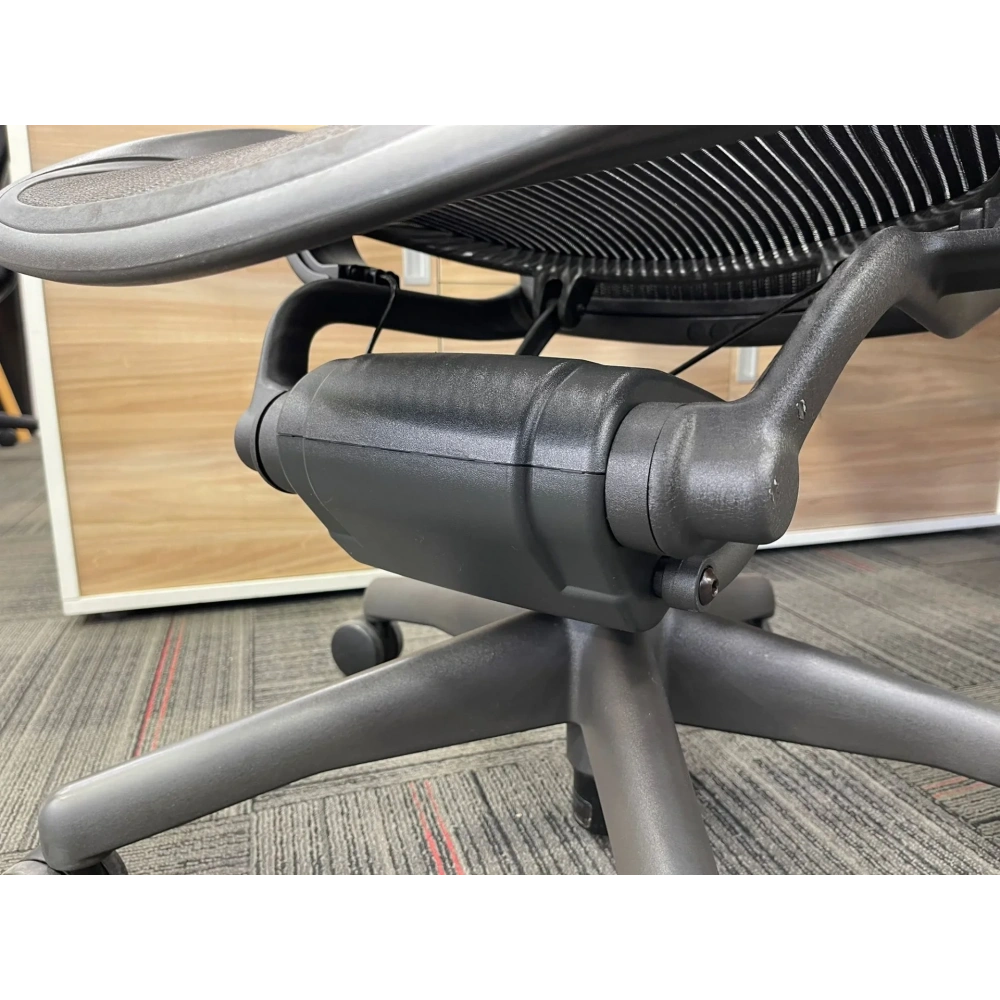 Herman Miller Aeron B Size Yönetici Çalışma Koltuğu - M4704