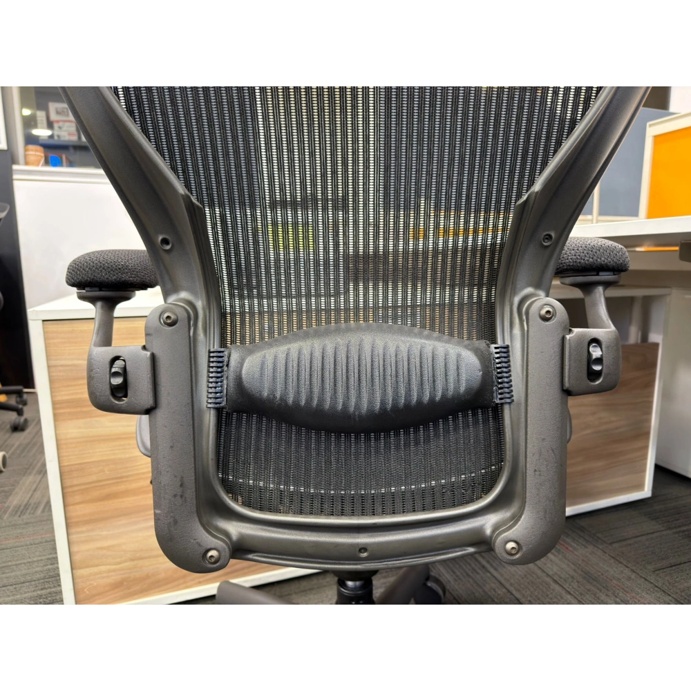 Herman Miller Aeron B Size Yönetici Koltuğu