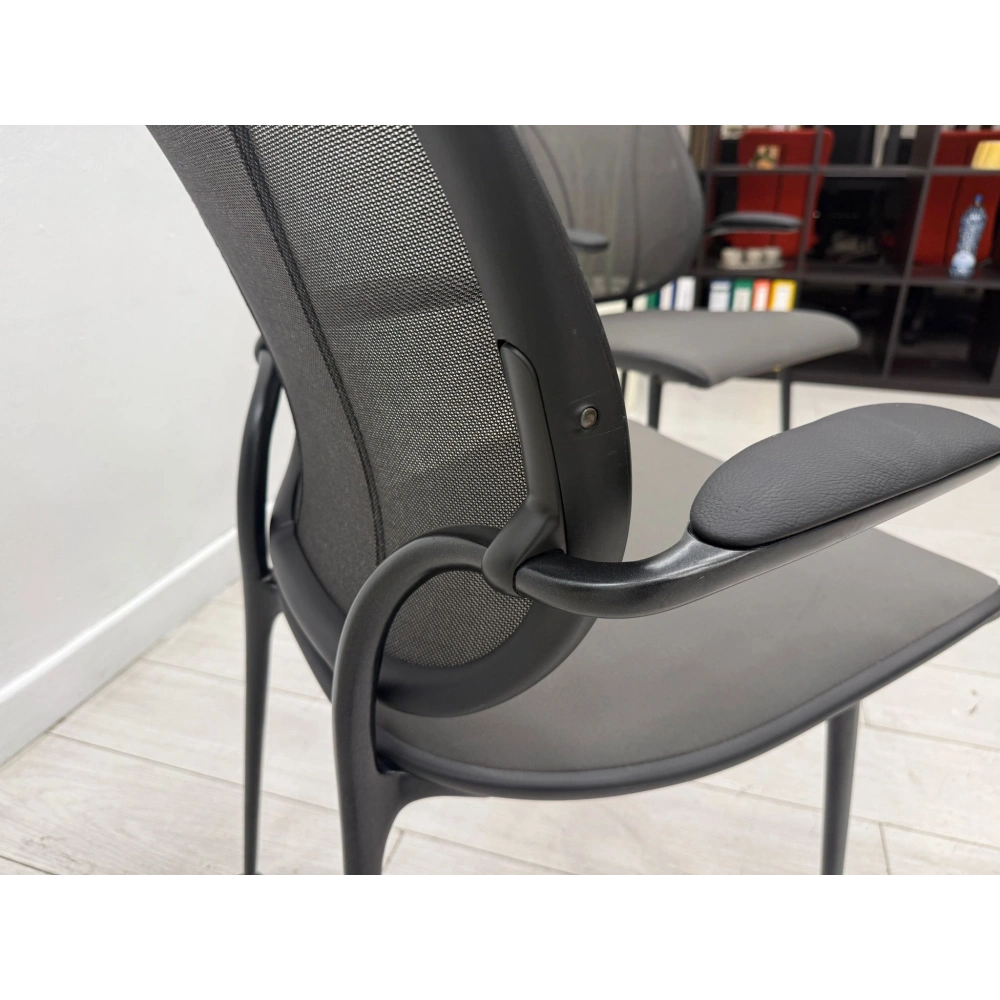 Humanscale Bekleme Koltuğu Misafir Bekleme Koltuğu