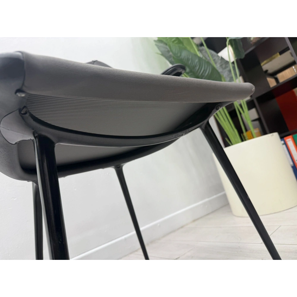 Humanscale Bekleme Koltuğu Misafir Bekleme Koltuğu