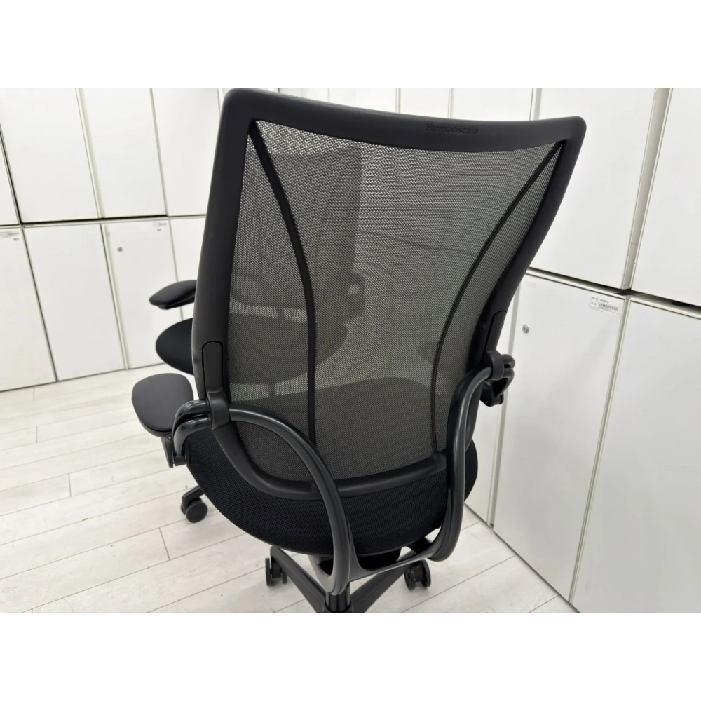 HUMANSCALE LİBERTY ERGONOMİK YÖNETİCİ KOLTUĞU - M4712