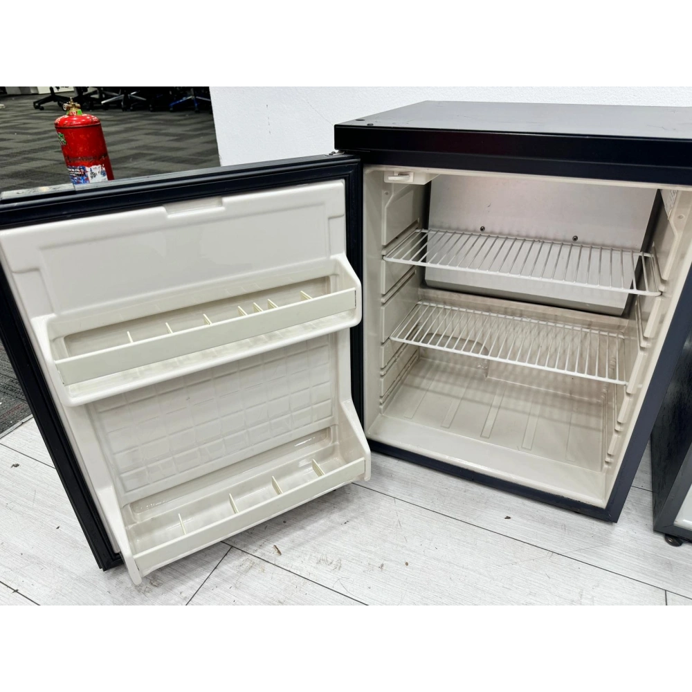 İthal İndel B Otel Tipi Mini Buz Dolabı