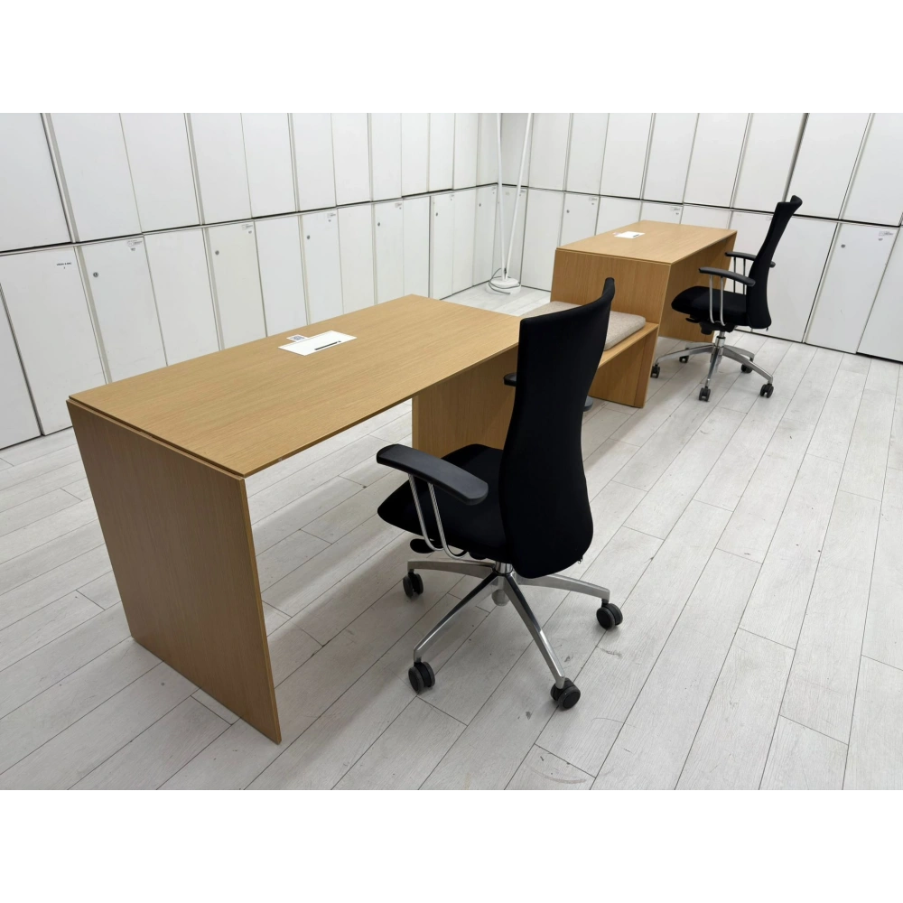 Koleksiyon Danışman Masası Bekleme Alanlı Masa