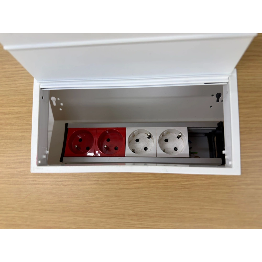 Koleksiyon Danışman Masası Bekleme Alanlı Masa