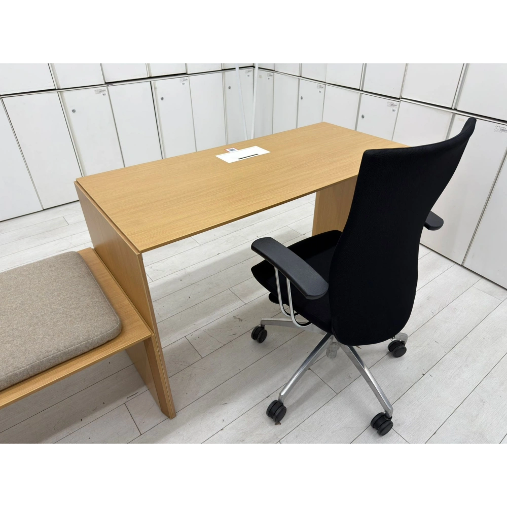 Koleksiyon Danışman Masası Bekleme Alanlı Masa