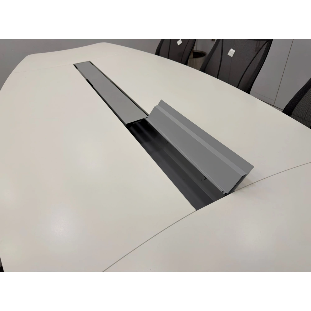 Koleksiyon Dataportlu 8 Kişilik Toplantı Masası