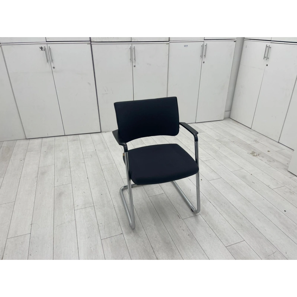 Koleksiyon Kumaş Bekleme Koltuğu Misafir Koltuğu