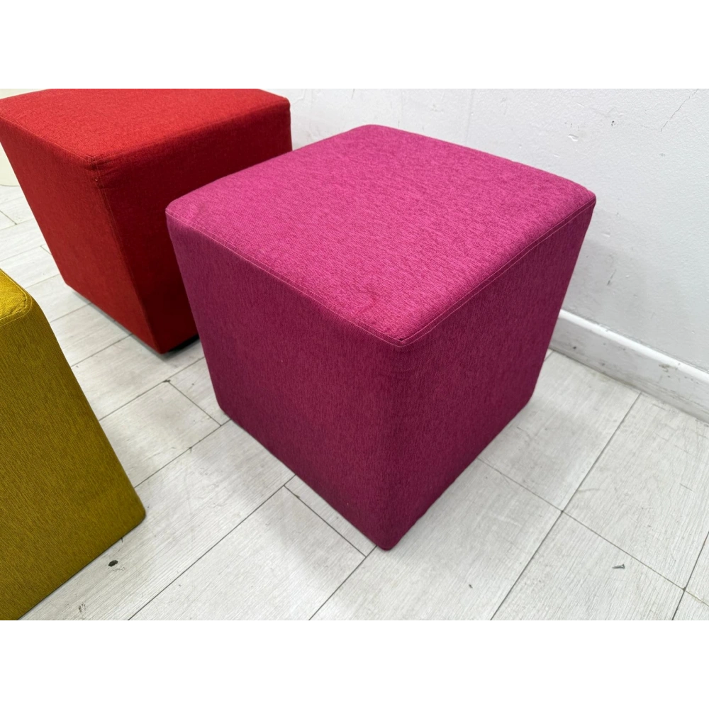Kumaş Renkli Kare Puf Ofis Pufları Puf