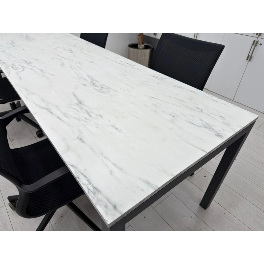 Mermer Görünümlü 8 Kişilik Toplantı Masası