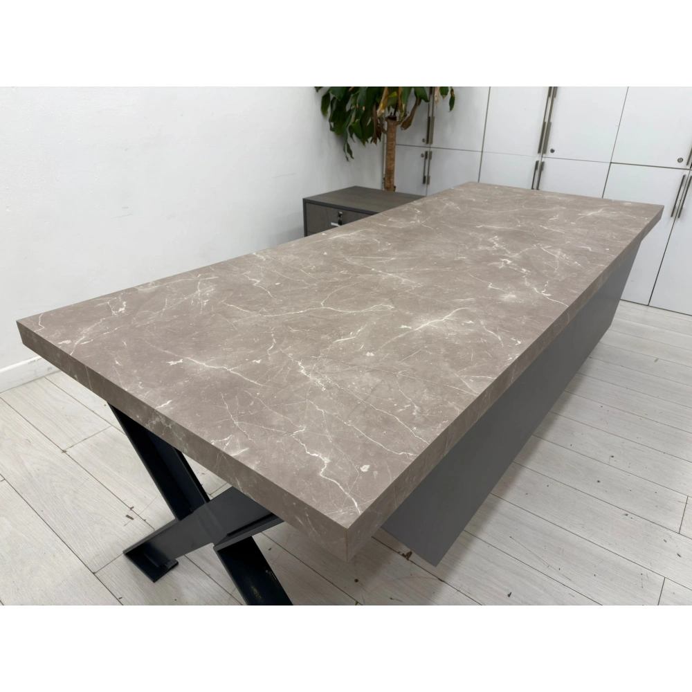 Mermer Görünümlü Etajerli Yönetici Çalışma Masası