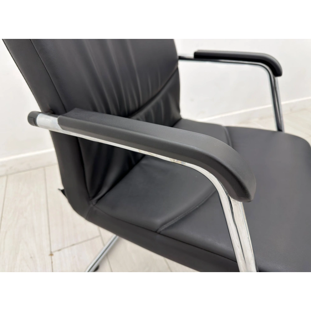 Mobsit Deri Misafir Tekli Bekleme Koltuğu