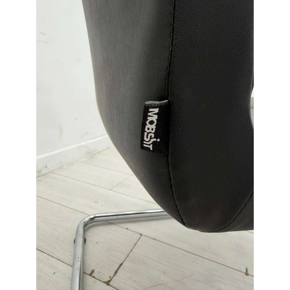 Mobsit Deri Misafir Tekli Bekleme Koltuğu - M4610