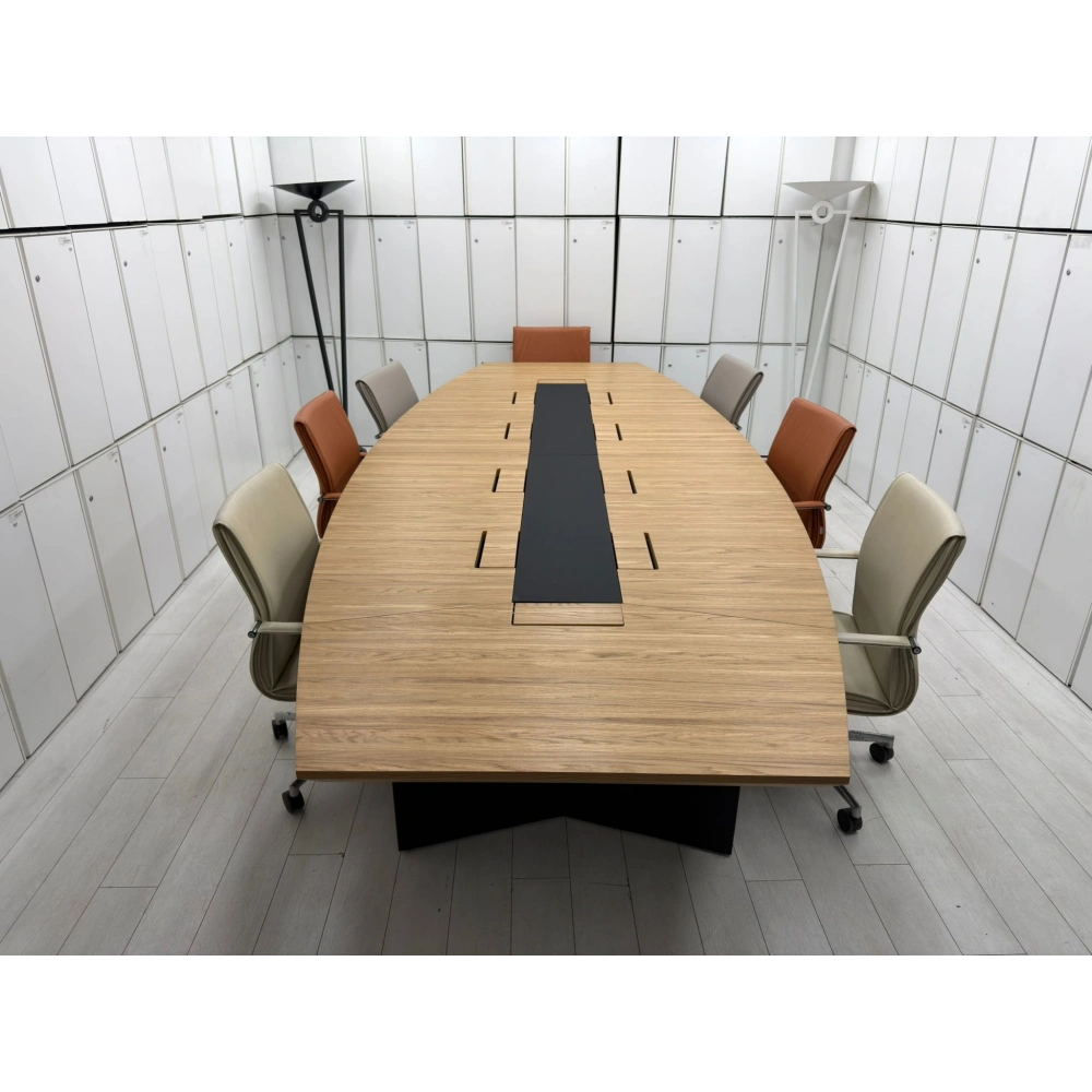 Nurus Dataportlu 10 Kişilik Meşe Toplantı Masası