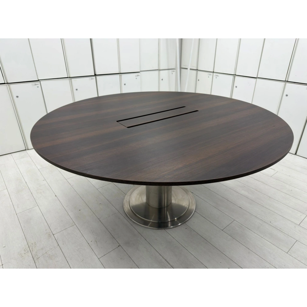 Nurus Dataportlu 6 Kişilik Yuvarlak Toplantı Masası