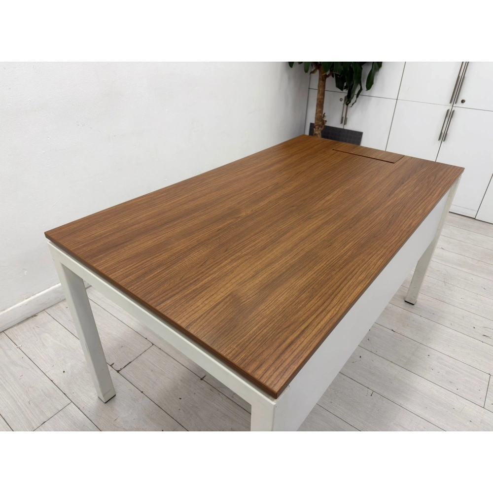 Nurus Dataportlu Ofis Çalışma Masası Ofis Masası