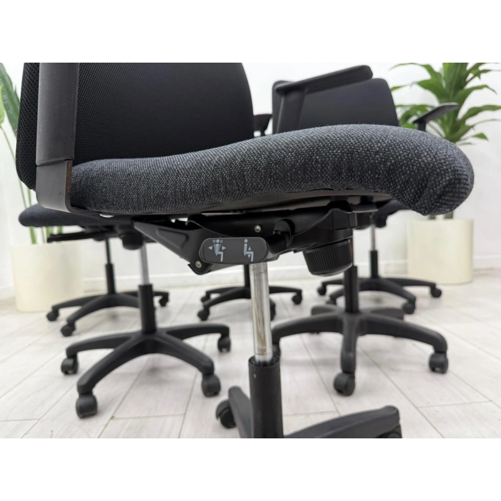 Nurus Kumaş Çalışma Koltuğu Toplantı Koltuğu