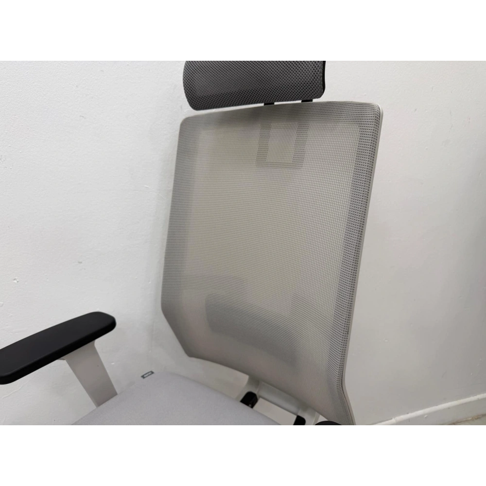 Nurus Me Too Başlıklı Yönetici Çalışma Koltuğu