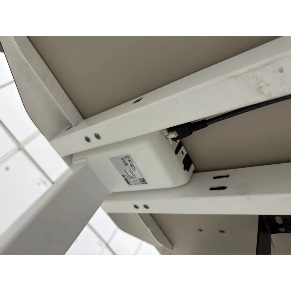 Nurus Yükseklik Ayarlanabilir Lınak Motorlu Çalışma Masası