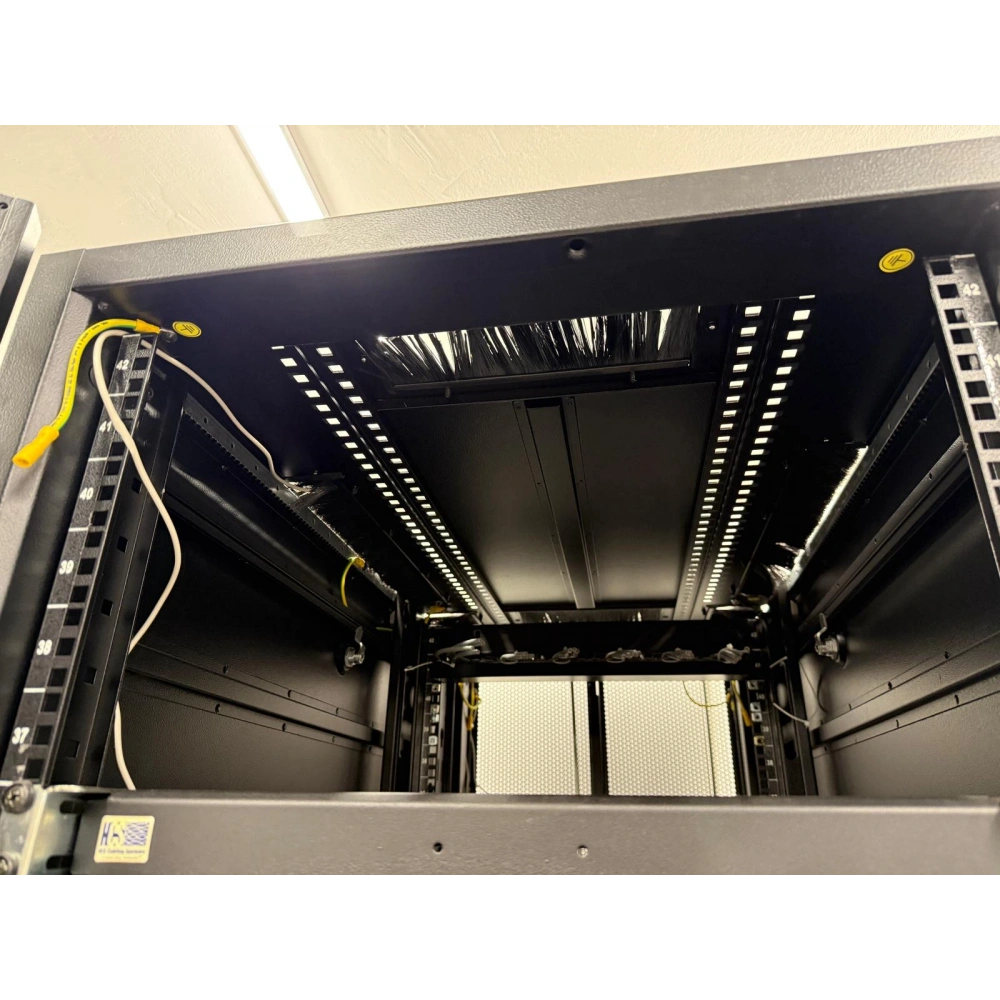 Server Kabin Rack Kabin