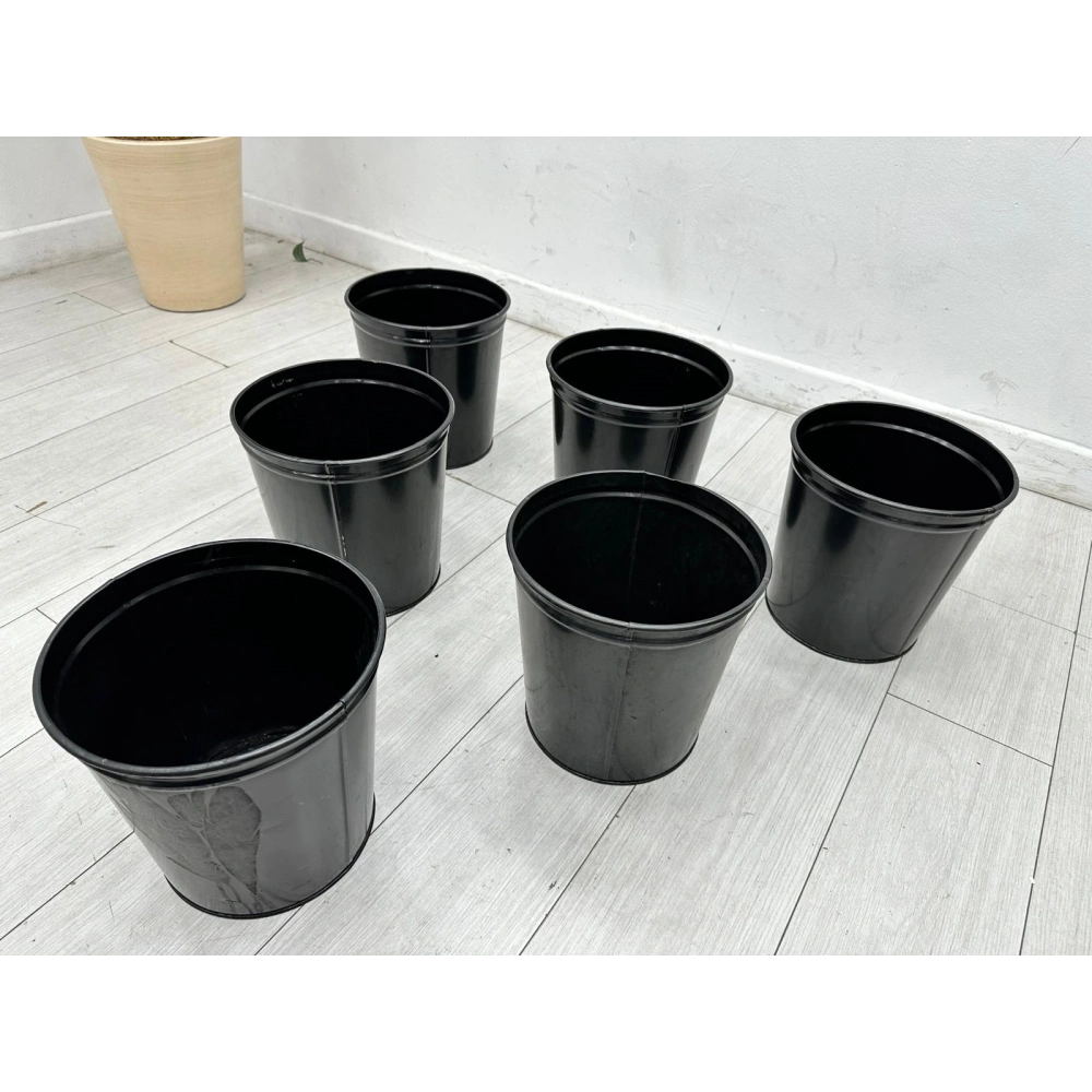 Siyah Metal Çöp Kovası