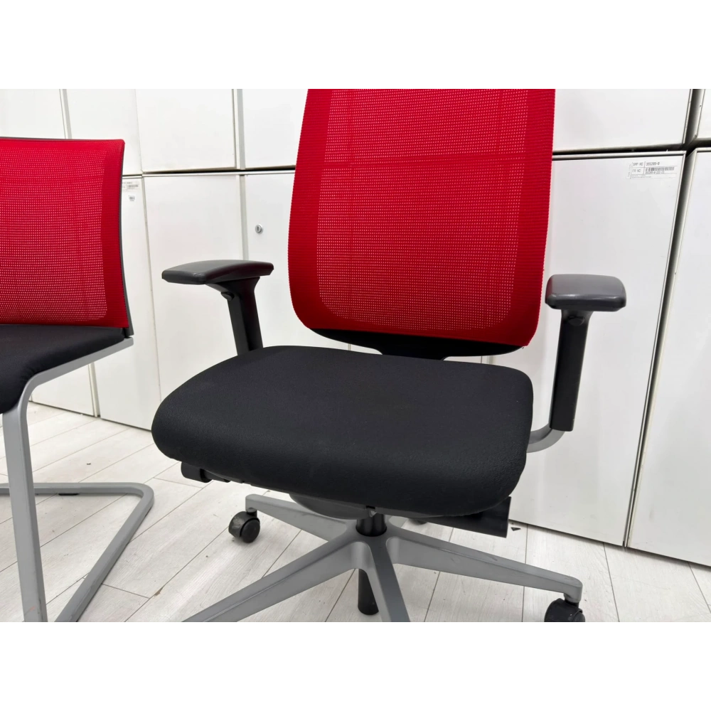 STEELCASE REPLY OFİS ÇALIŞMA KOLTUĞU TAKIMI - M4917