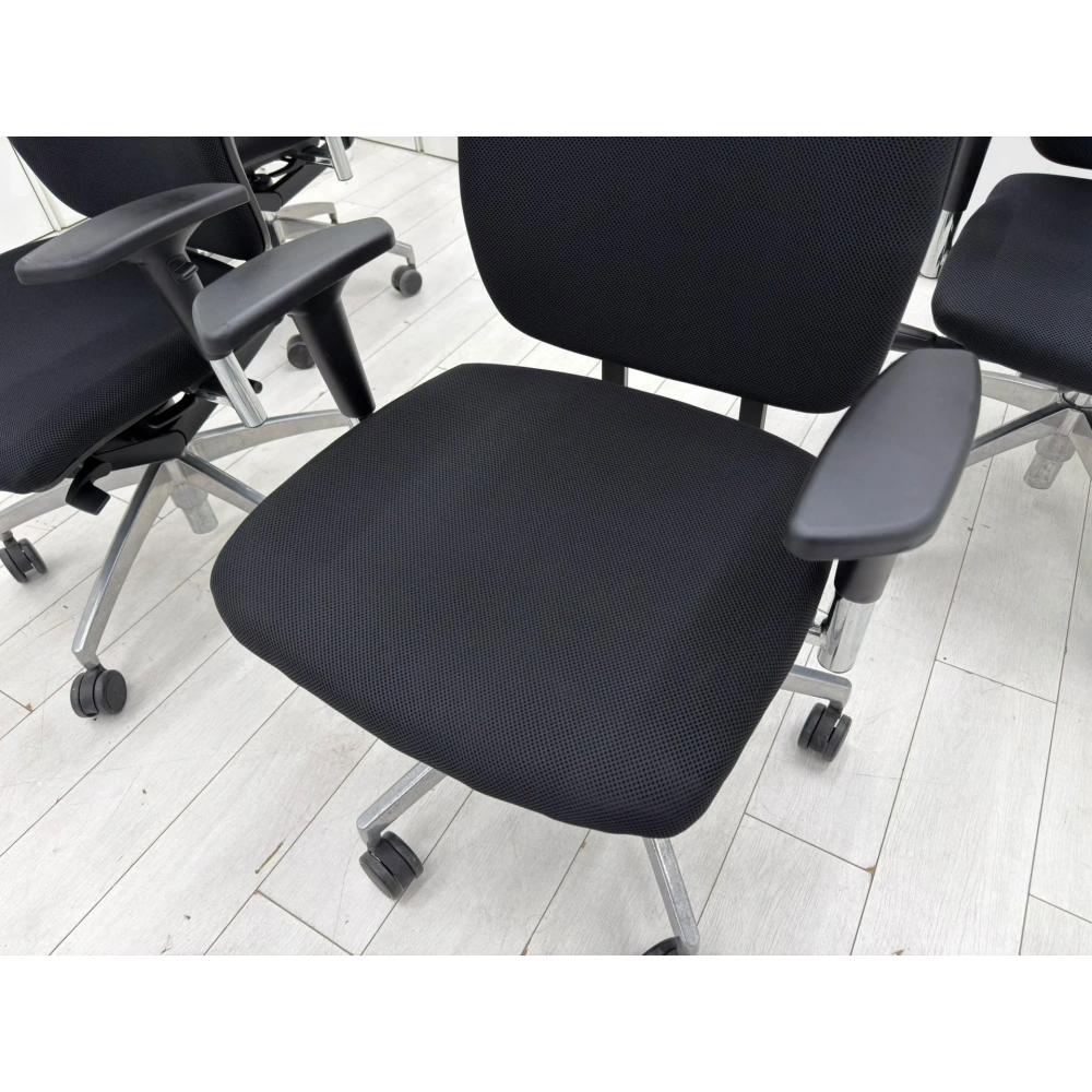 TCC  BAŞLIKLI YÖNETİCİ OFİS ÇALIŞMA KOLTUĞU - M5007